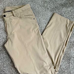 Lululemon Mens Tech Khakis 34/32